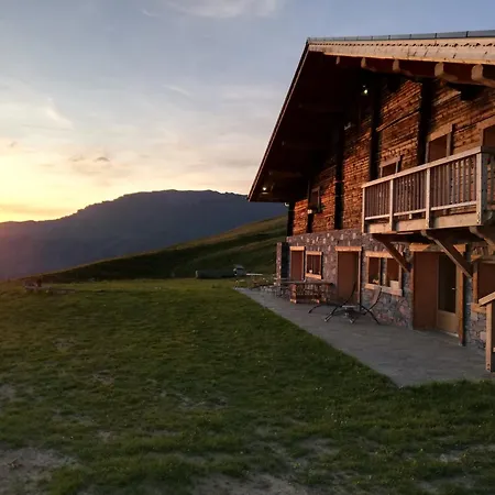 Et Tables D'hotes Le Choton A Nono - Col Du Joly Beaufortain Bed & Breakfast