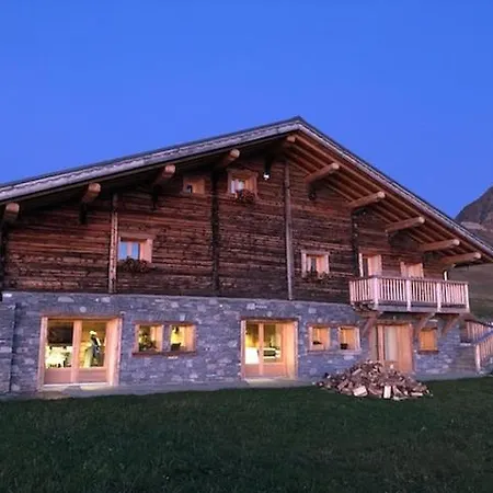 Bed & Breakfast Et Tables D'hotes Le Choton A Nono - Col Du Joly Beaufortain *