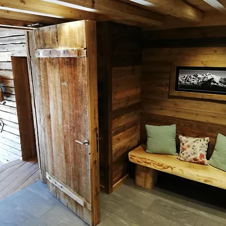 Et Tables D'hotes Le Choton A Nono - Col Du Joly Beaufortain Bed & Breakfast *