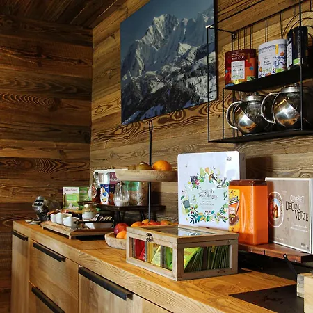 Et Tables D'hotes Le Choton A Nono - Col Du Joly Beaufortain Bed & Breakfast 3*